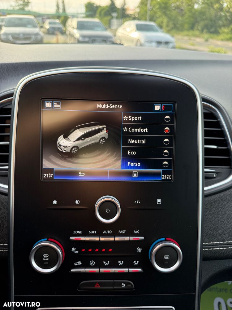 Renault Grand Scenic ENERGY TCe 115 INTENS - 9