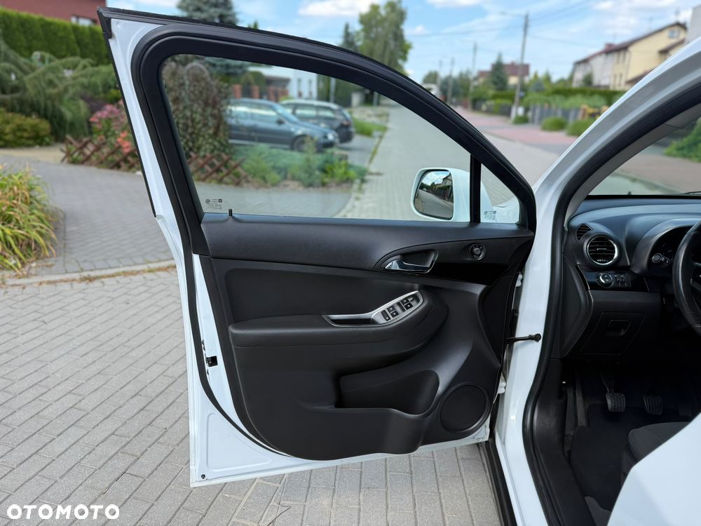 Chevrolet Orlando - 21