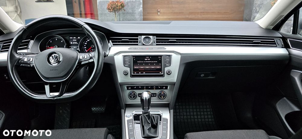 Volkswagen Passat 2.0 TDI BMT Highline DSG - 5