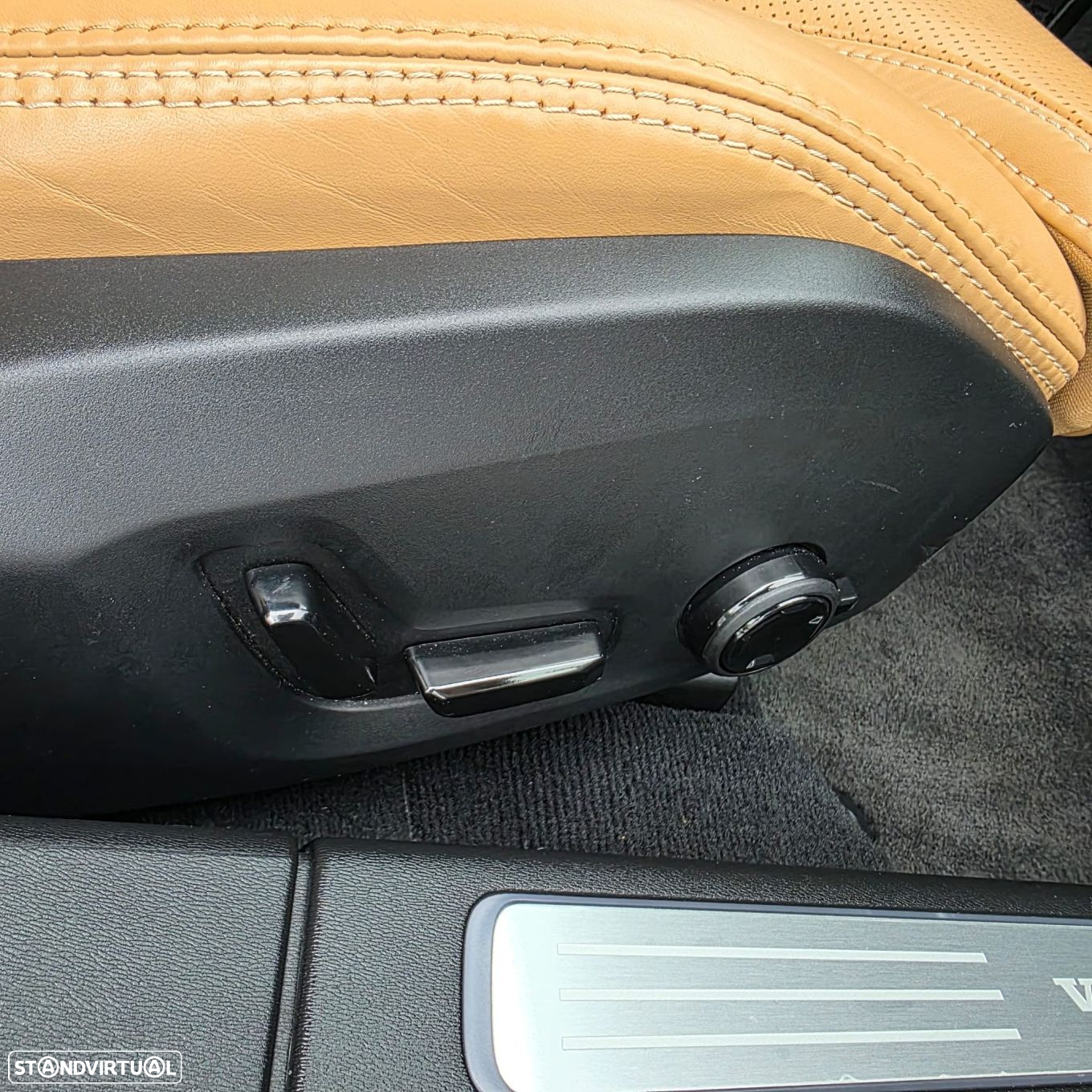 Volvo V90 2.0 T8 Inscription AWD Geartronic - 47