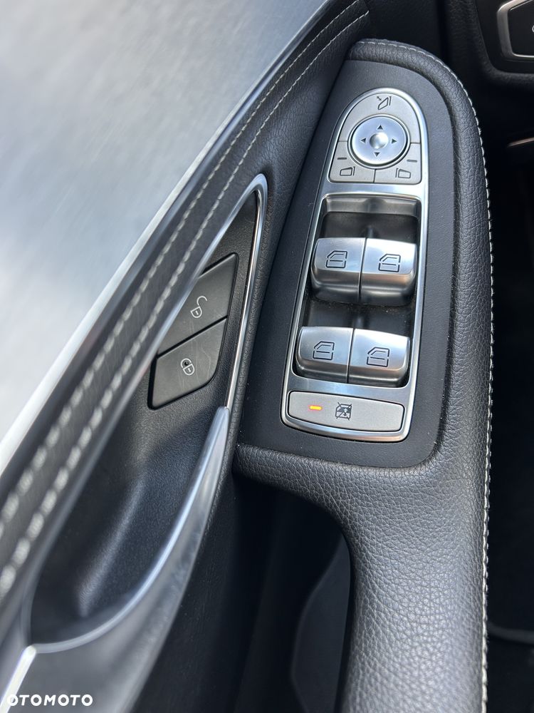 Mercedes-Benz Klasa C 200 AMG Line - 18