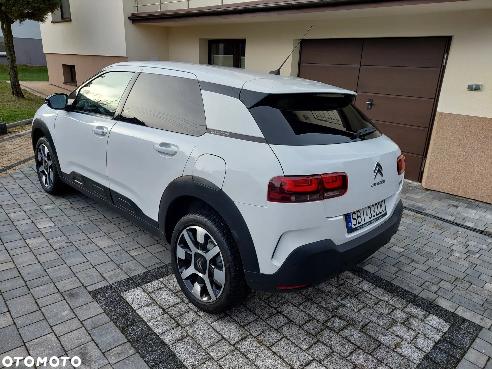 Citroën C4 Cactus 1.2 PureTech Shine S&S - 6