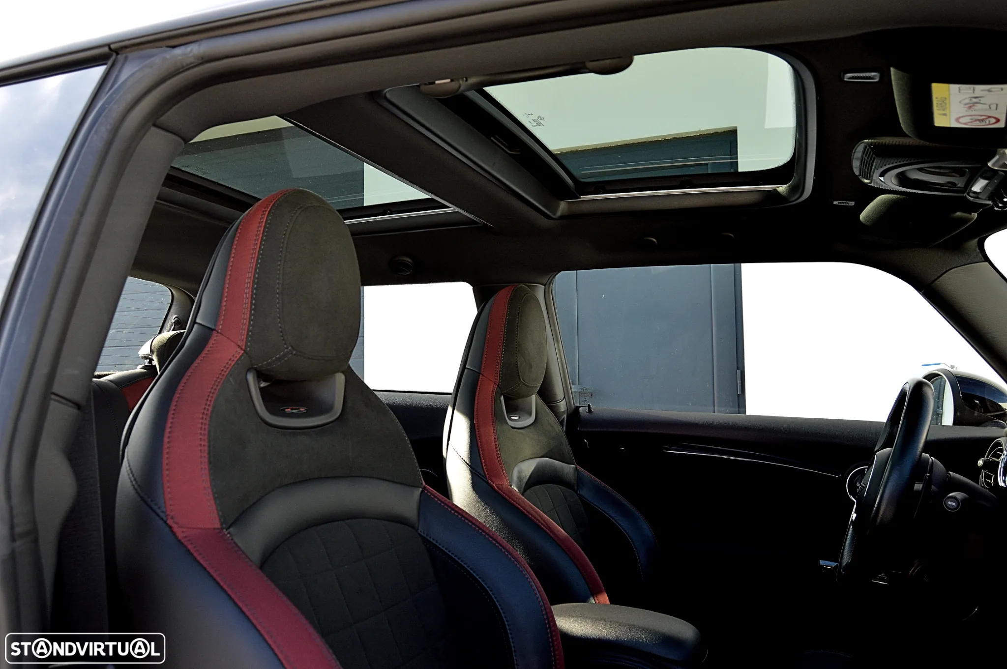 MINI 3 Portas John Cooper Works Aut. - 25