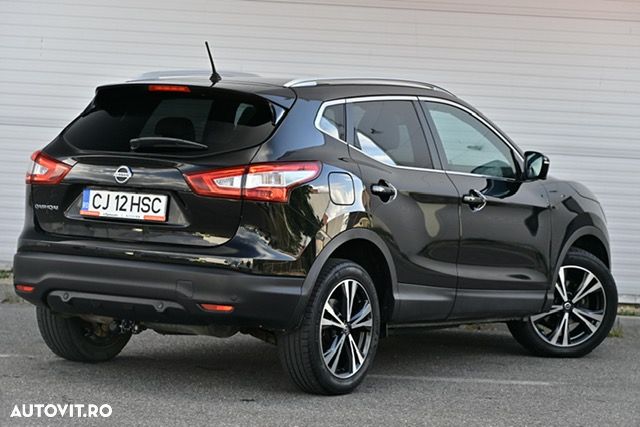 Nissan Qashqai 1.6L dCi Start/Stop 4X4-i Tekna - 4