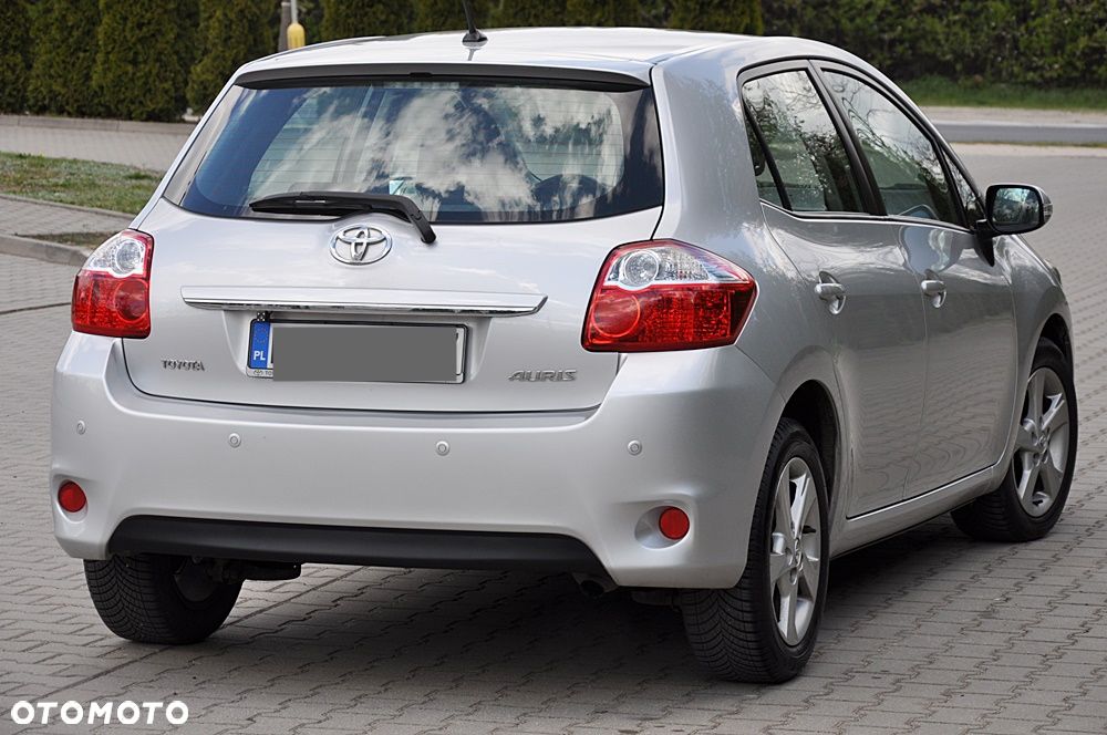 Toyota Auris 1.33 VVT-i Terra Start - 11