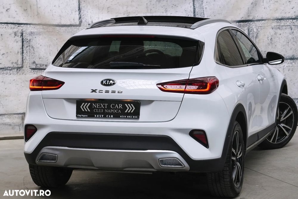 Kia XCeed - 4