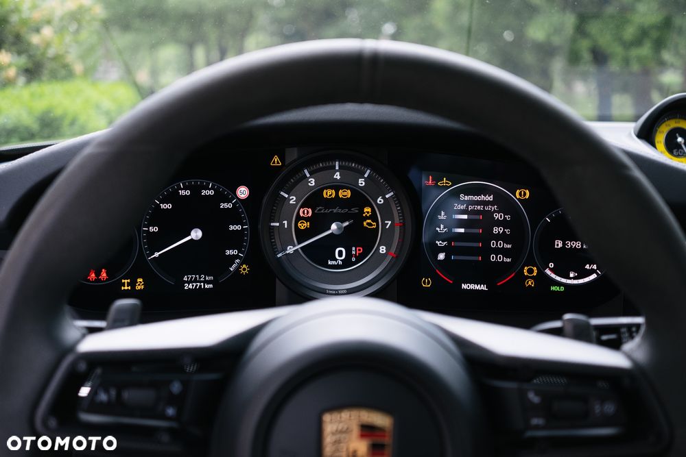 Porsche 911 Turbo S - 8
