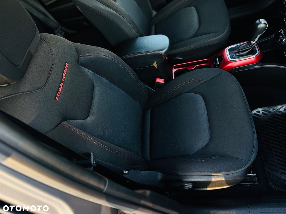 Jeep Renegade 1.3 T-GDI 4xe Automatik Trailhawk - 5