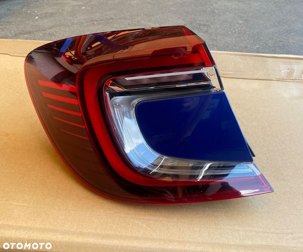 RENAULT CAPTUR 2 II LAMPA TYLNA LEWA W BŁOTNIK BŁOTNIKA LEWY TYŁ TYLNIA LEWA 265558746R - 2