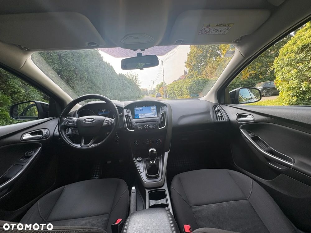 Ford Focus - 9
