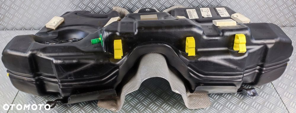 GX63-9K007-BE zbiornik bak paliwa JAGUAR XF II 2 X260 3,0 V6 BENZ AWD - 2