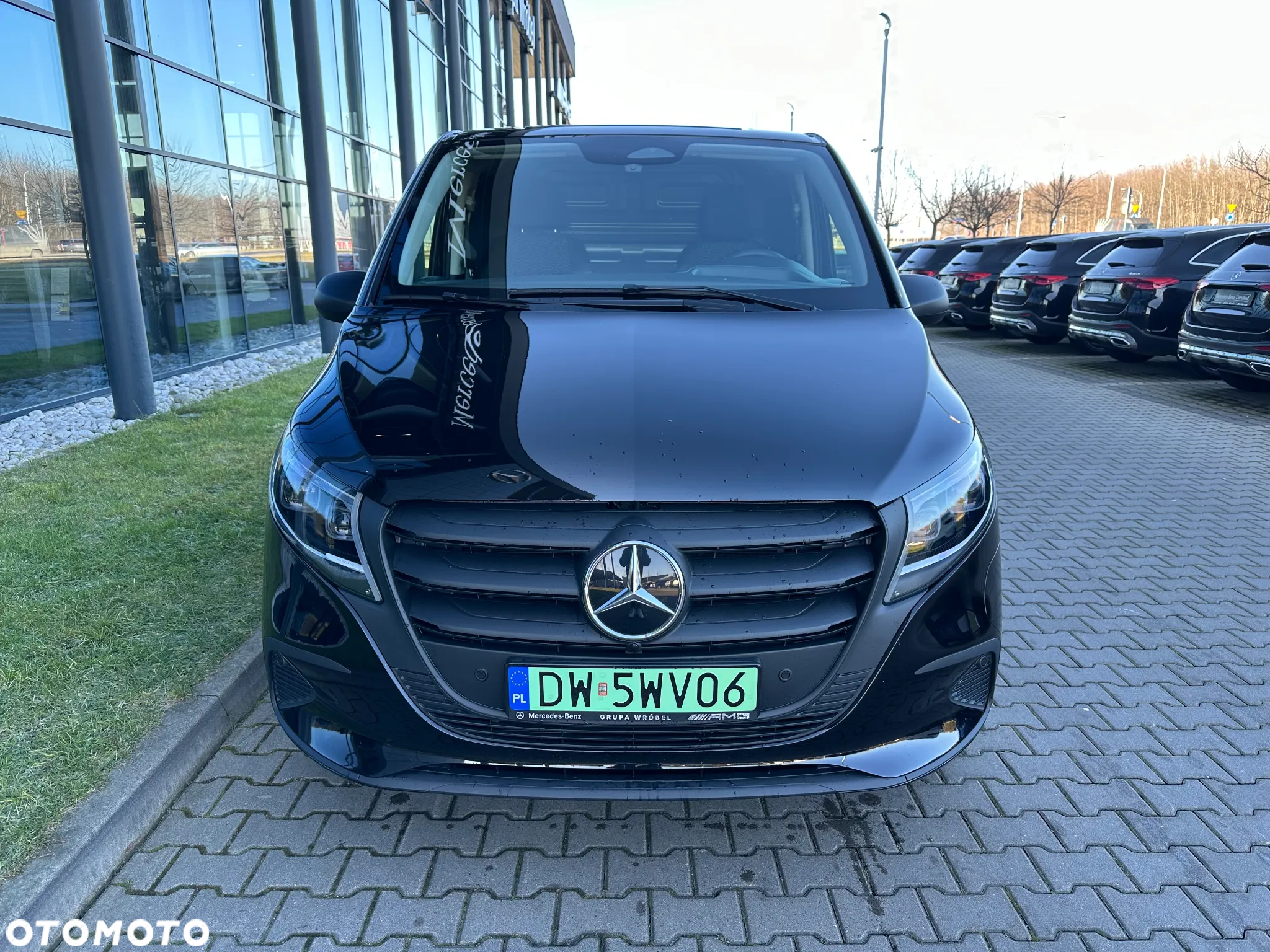 Mercedes-Benz eVito 112 Furgon Długi 3200 mm - 2
