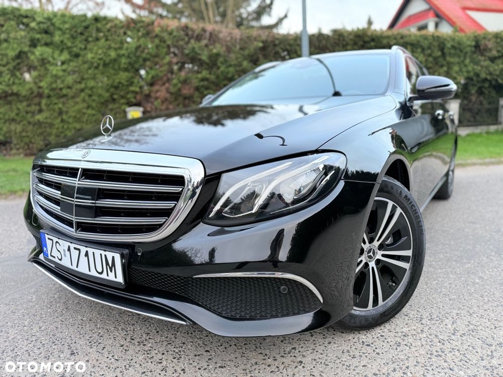 Mercedes-Benz Klasa E 220 d 4-Matic Exclusive - 15