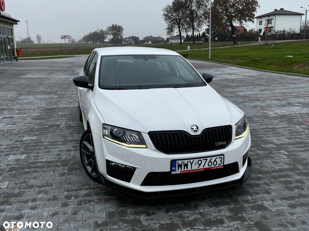 Skoda Octavia 2.0 TSI RS DSG - 4