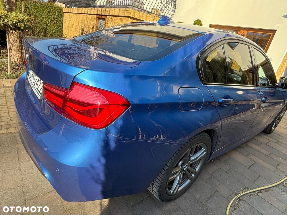 BMW Seria 3 320d xDrive - 17