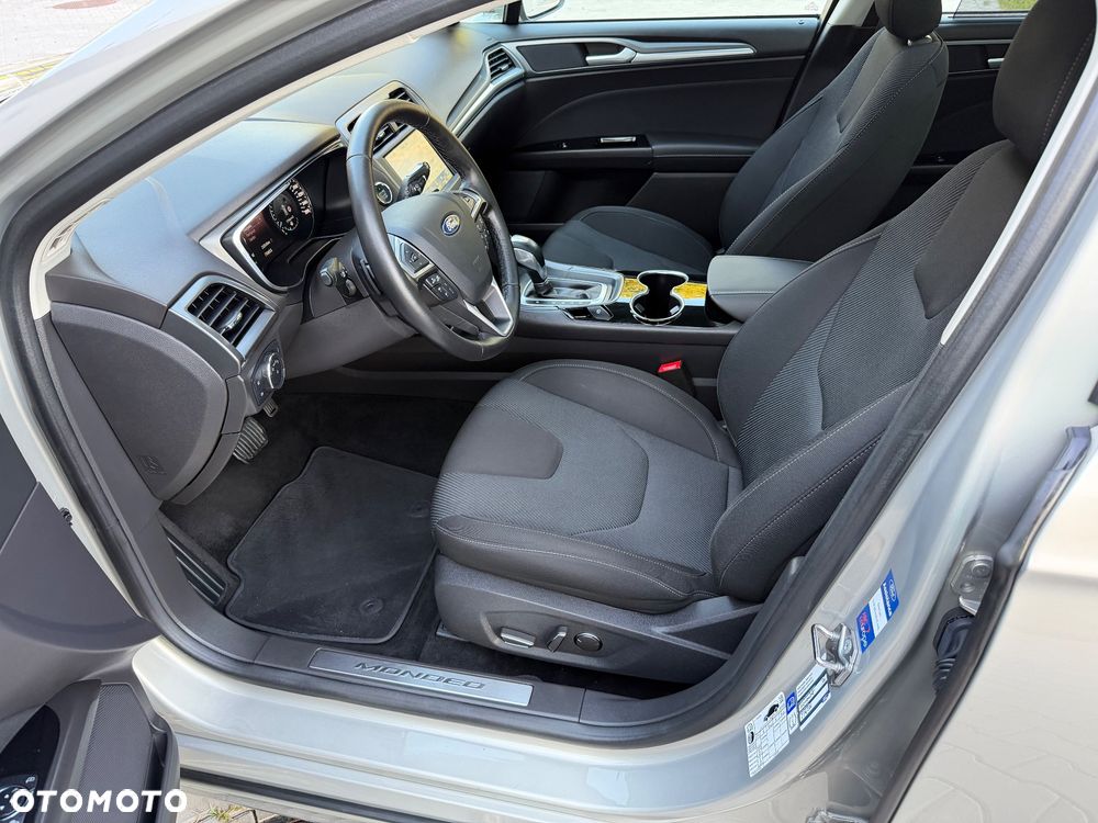 Ford Mondeo 2.0 TDCi PowerShift-Aut Allrad Titanium - 35
