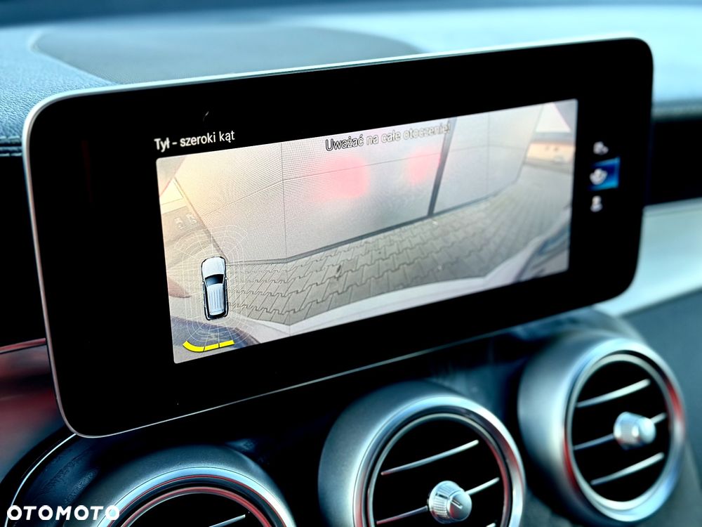 Mercedes-Benz GLC 220 d - 7