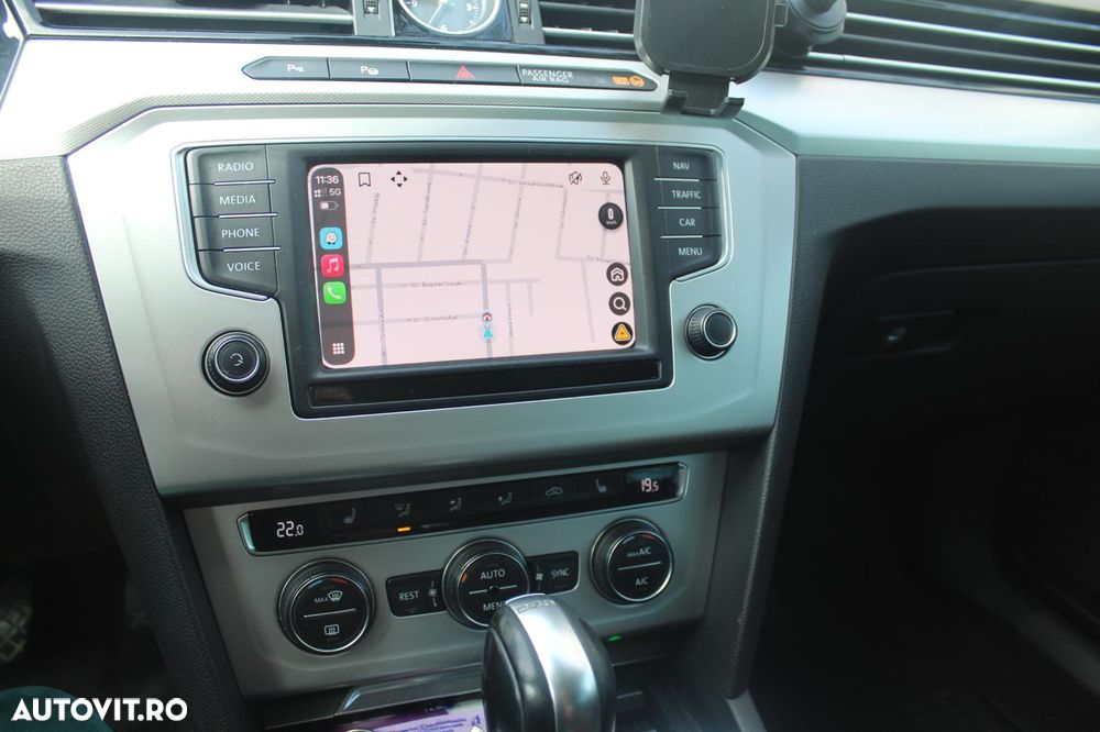 Volkswagen Passat 2.0 TDI DSG Comfortline - 14