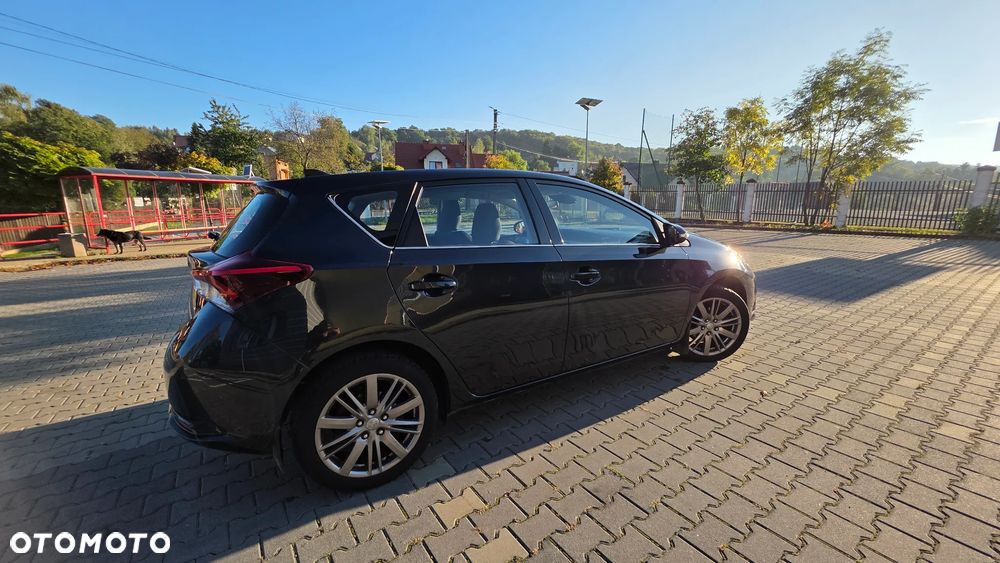 Toyota Auris 1.6 Comfort - 6