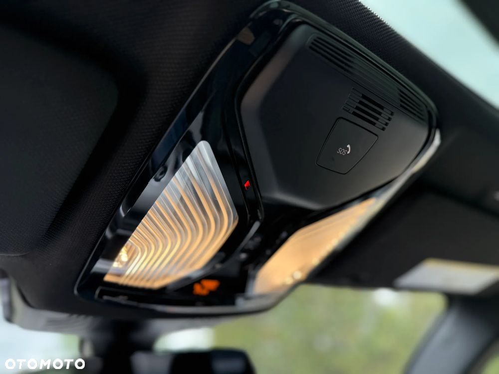 BMW Seria 5 530i xDrive M Sport Edition - 23