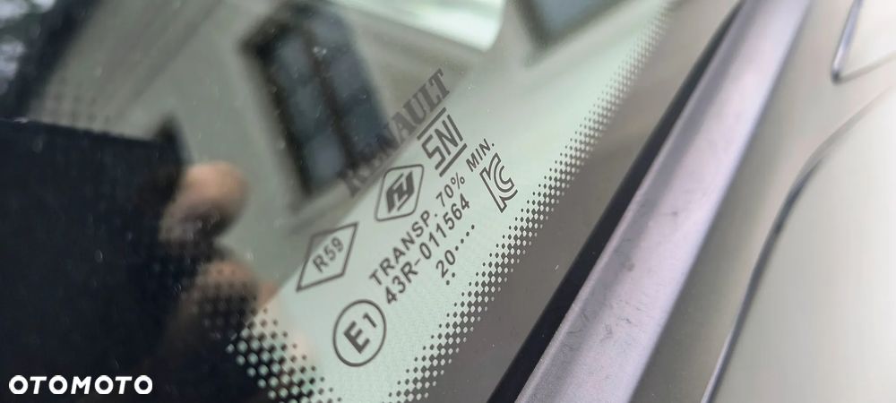 Renault Captur - 13