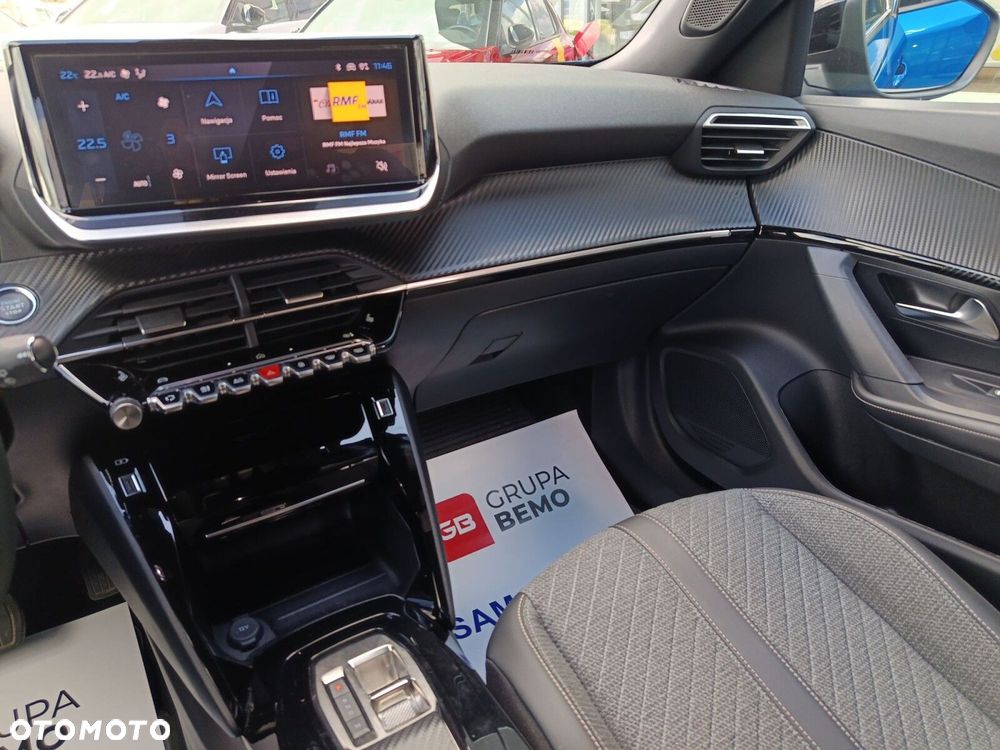 Peugeot 2008 1.2 PureTech Allure S&S EAT8 - 20