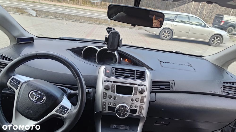 Toyota Verso 2.0 D-4D - 7