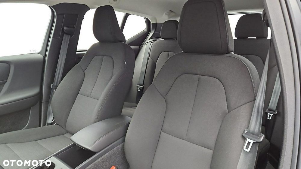 Volvo XC 40 - 11