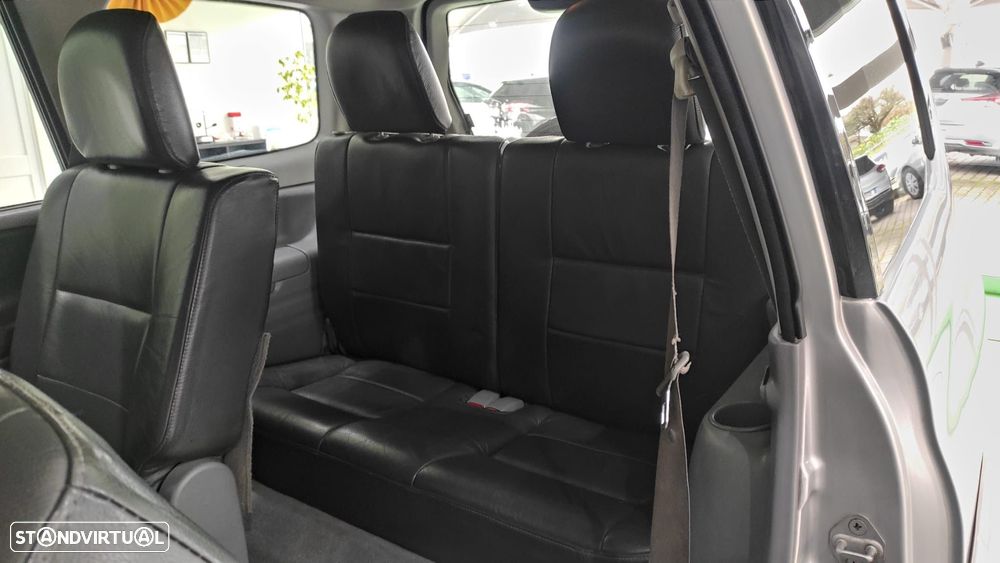 Suzuki Grand Vitara XL-7 2.0 HDi - 19