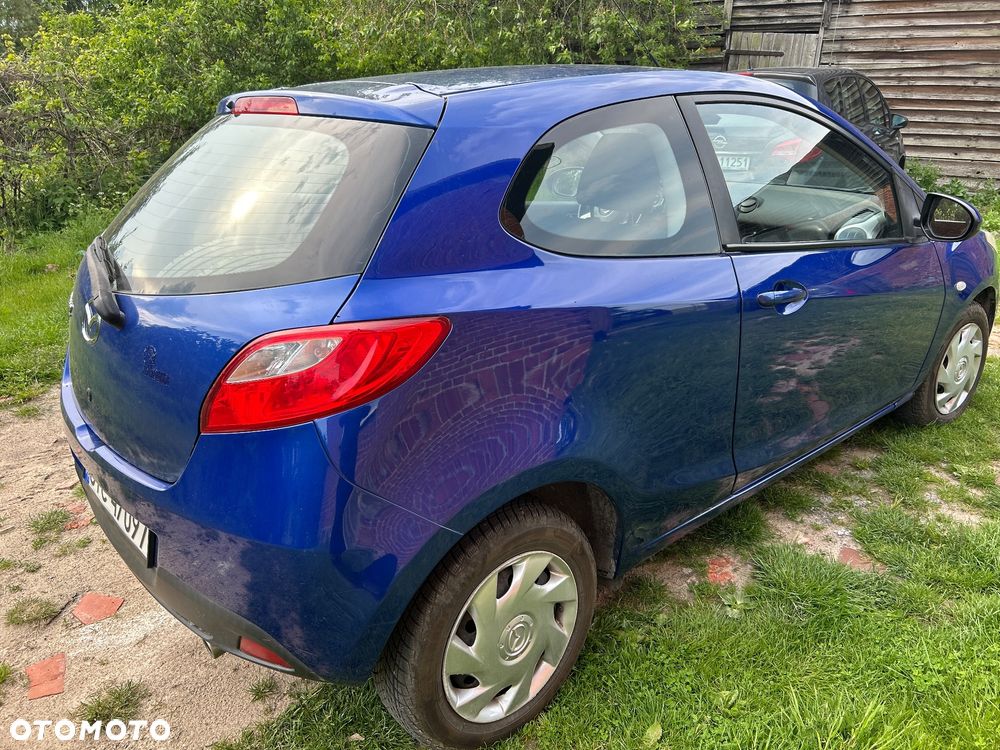Mazda 2 - 1