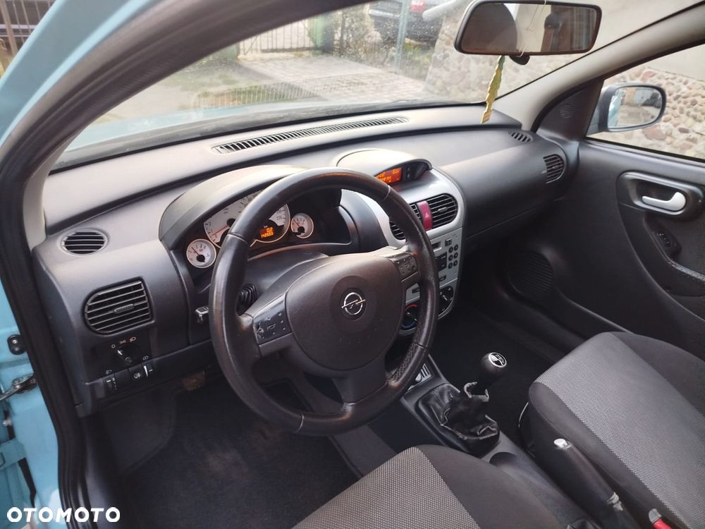 Opel Corsa 1.0 12V - 11