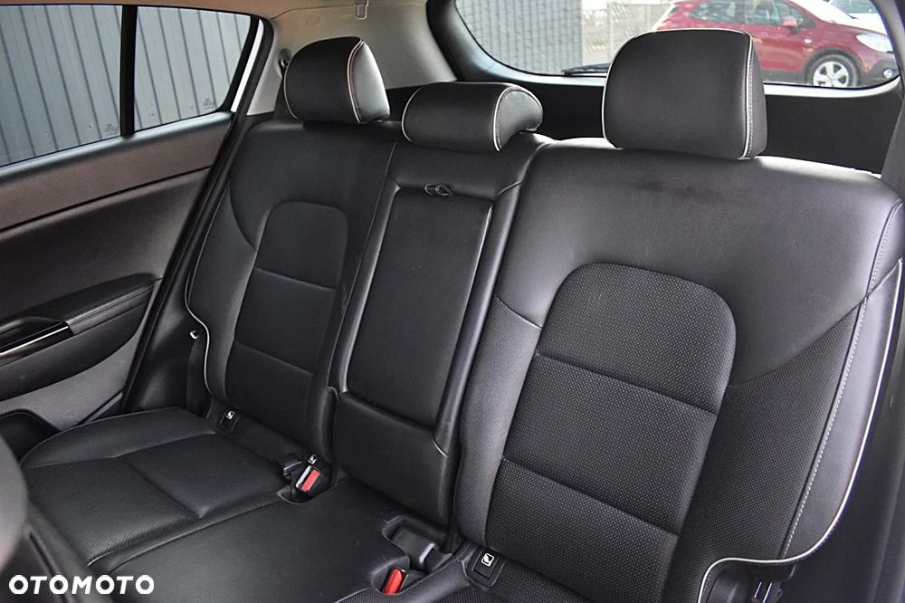 Kia Sportage 1.7 CRDI 2WD Vision - 20