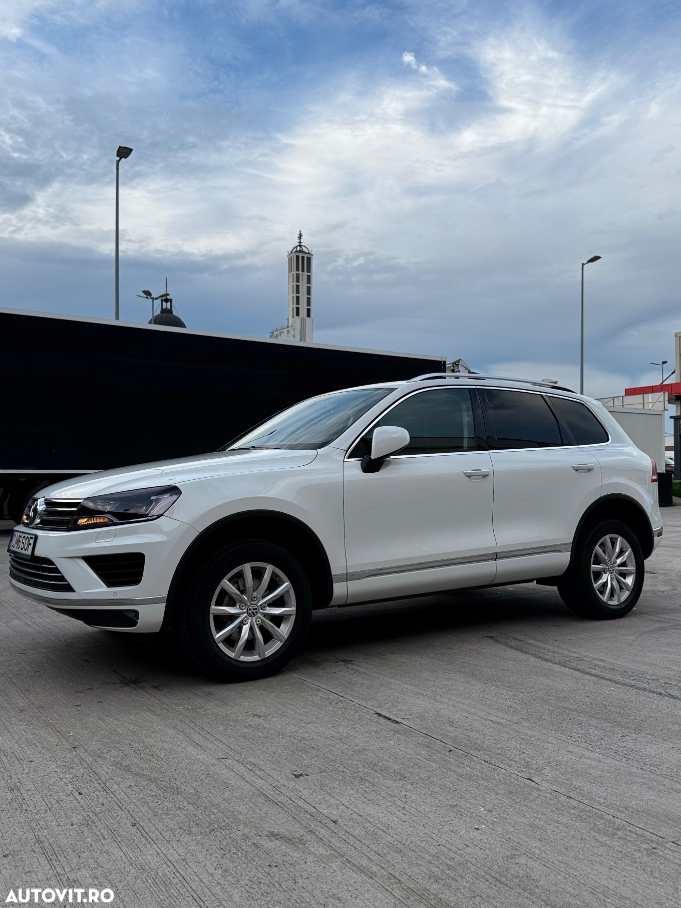 Volkswagen Touareg 3.0 V6 TDI BMT - 2