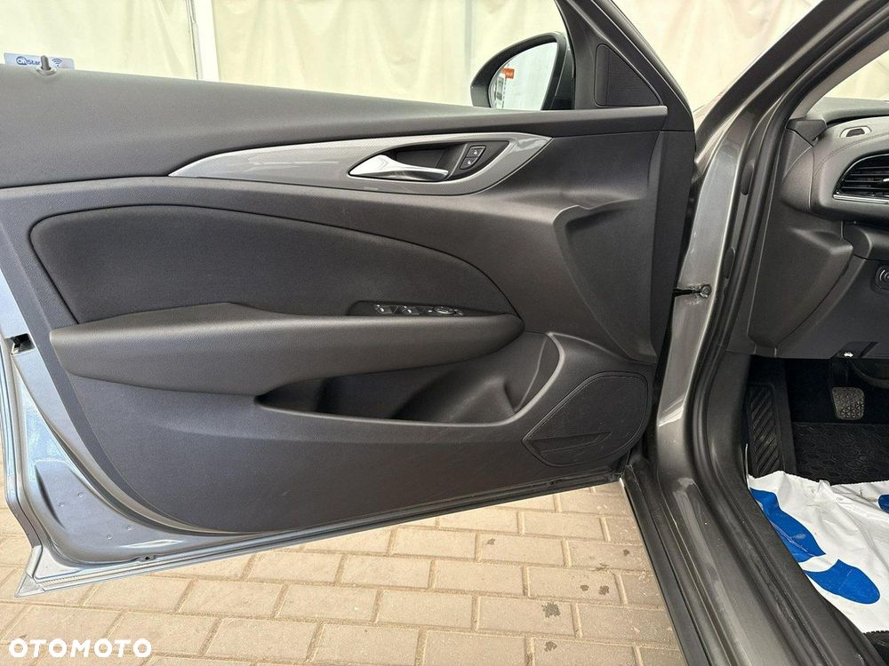 Opel Insignia 1.6 CDTI Enjoy S&S Eco - 10