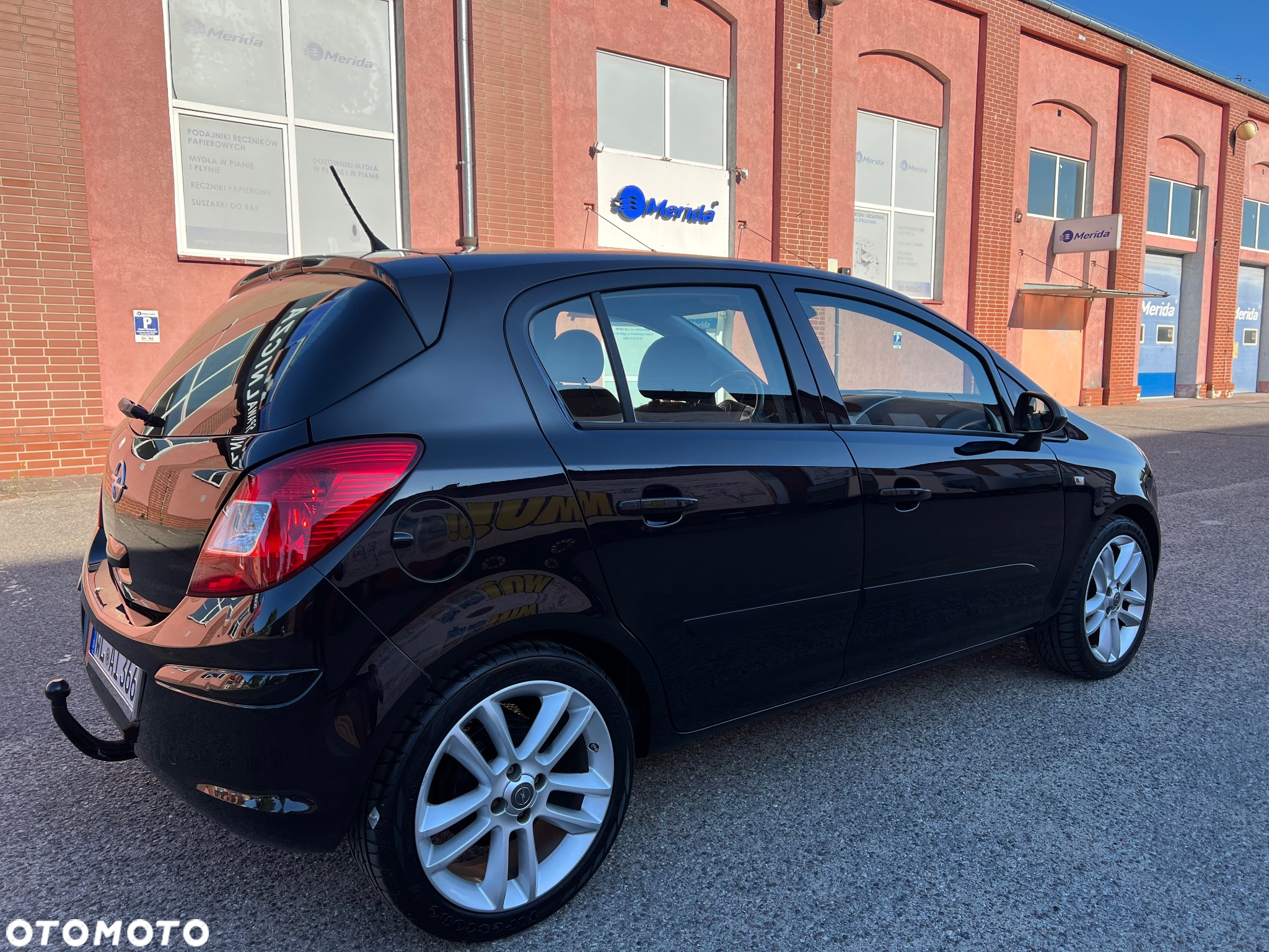 Opel Corsa 1.4 16V Cosmo - 12