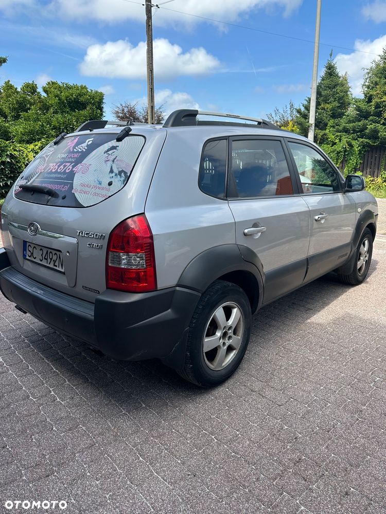 Hyundai Tucson 2.0 CRDi Active - 3