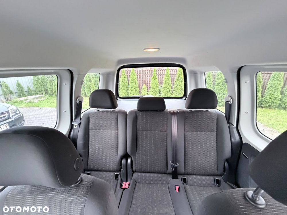 Volkswagen Caddy 2.0 TDI Highline DSG - 18