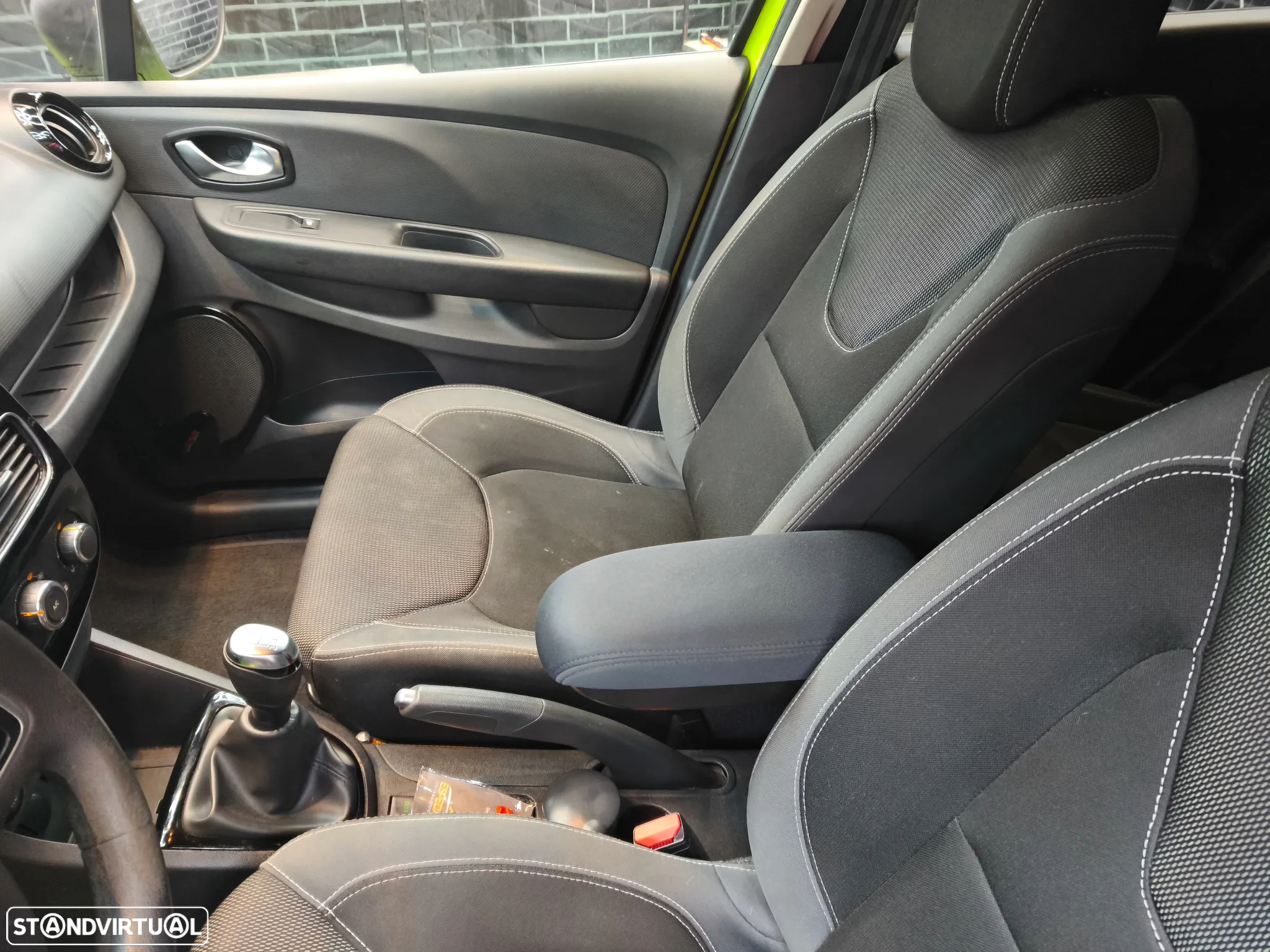Renault Clio Sport Tourer dCi 75 Stop & Start Life - 22