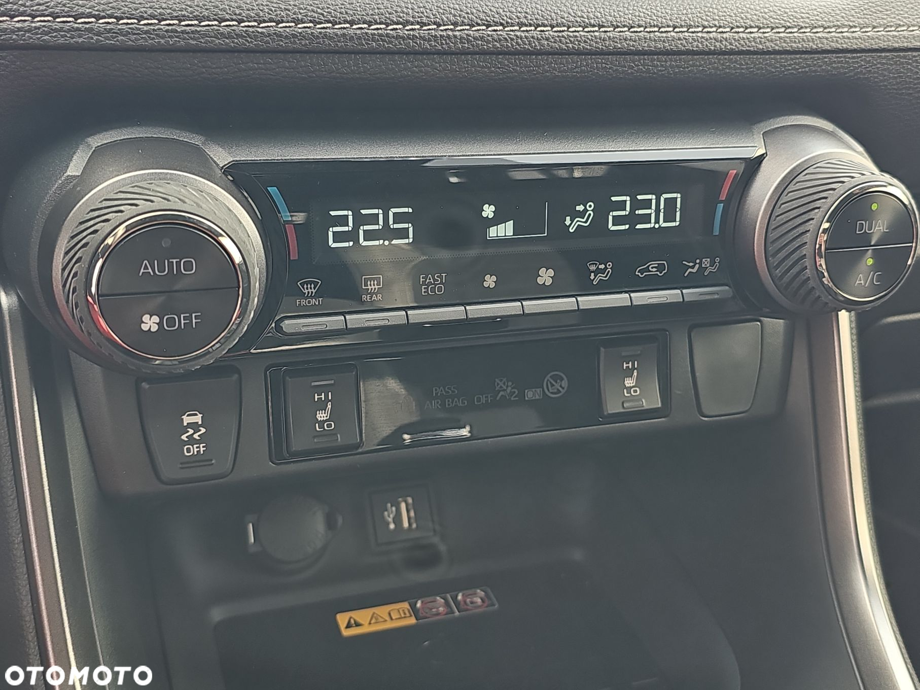 Toyota RAV4 - 12