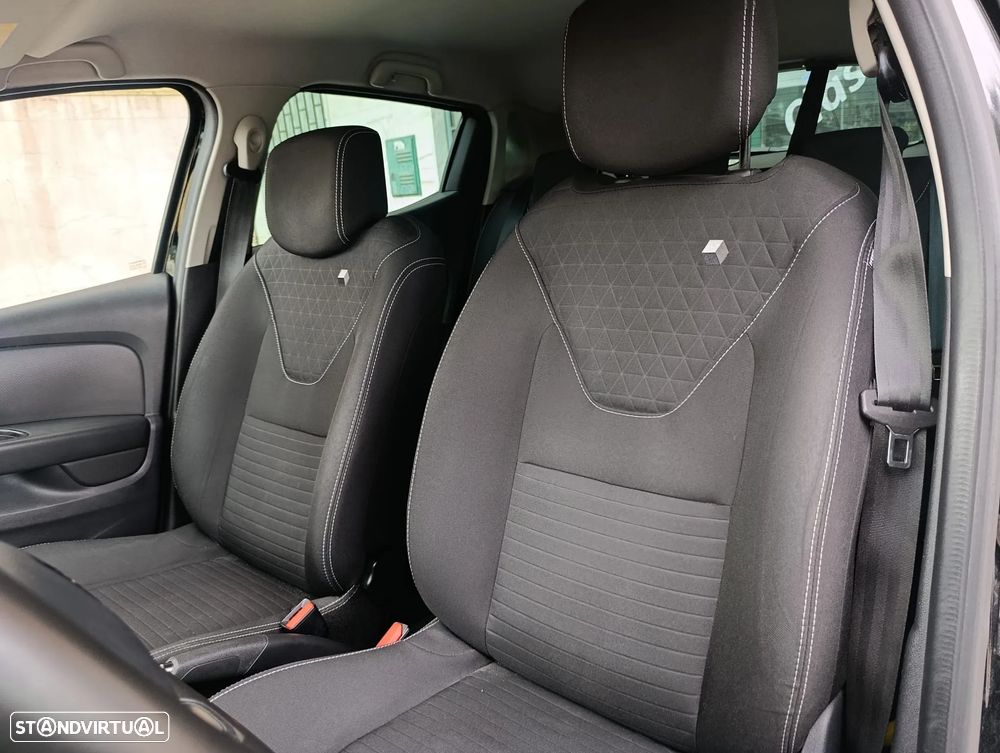 Renault Clio 0.9 TCe Limited Edition - 14