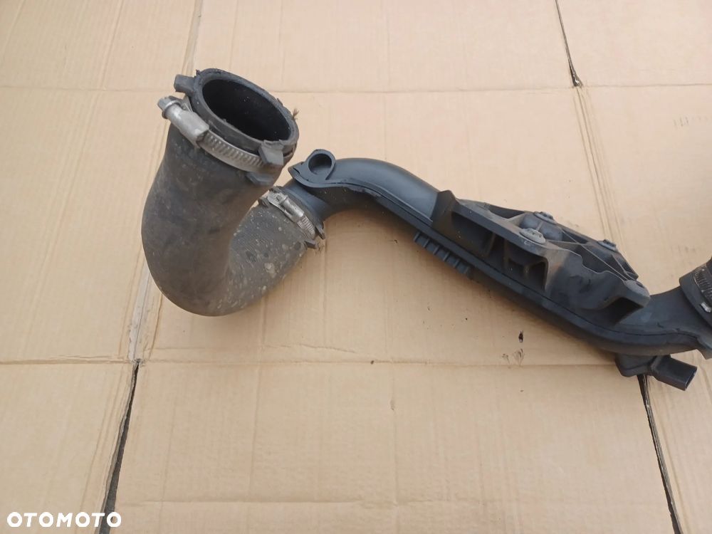 RURA INTERCOOLERA A4 B8 2.0 TDI 8K0145673AK - 4