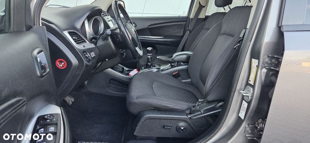 Fiat Freemont 2.0 Multijet 16V DPF Urban - 28