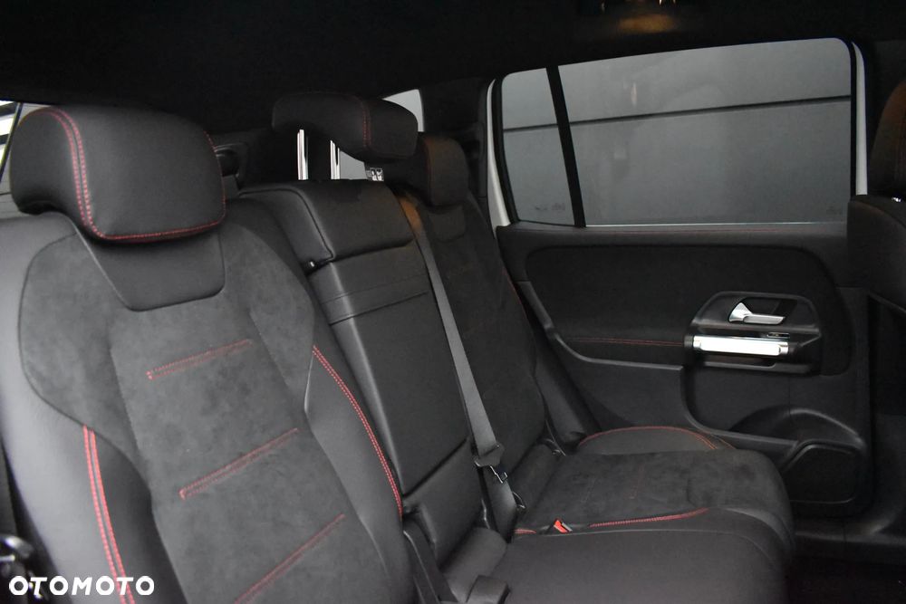 Mercedes-Benz GLB 200 d 4Matic 8G-DCT Edition AMG Line - 22
