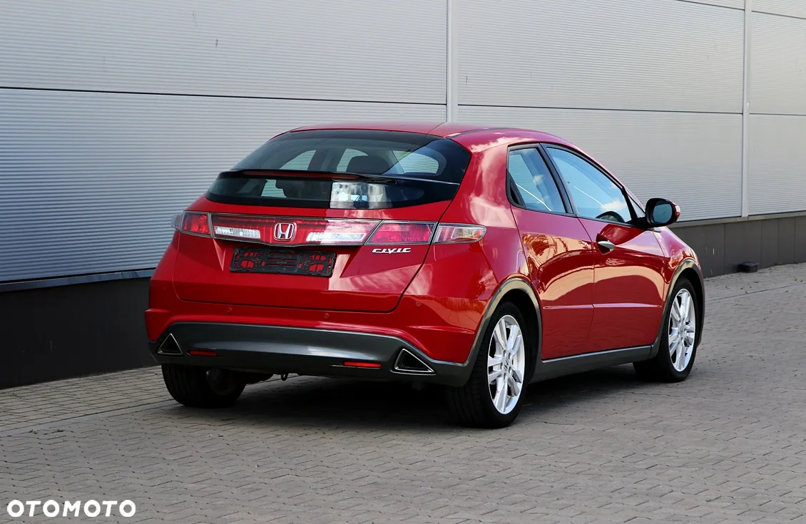 Honda Civic 1.8 Sport - 11