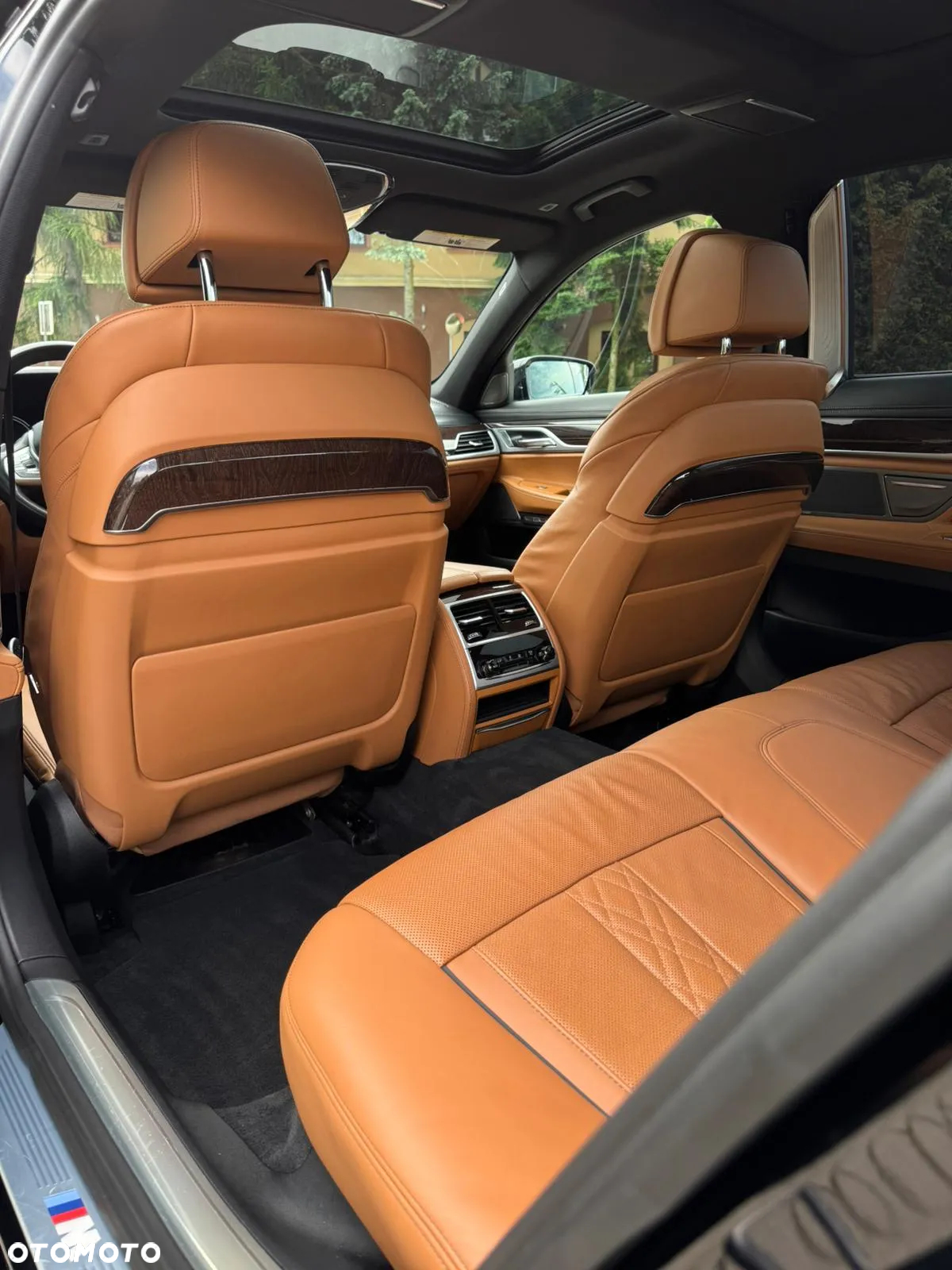 BMW Seria 7 750Li - 7