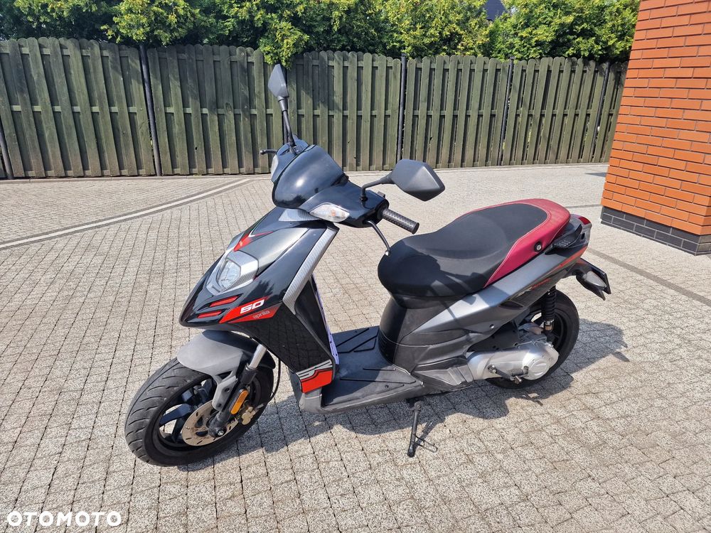 Aprilia SR - 5