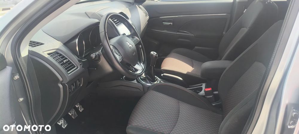 Mitsubishi ASX 1.6 2WD Intense - 25