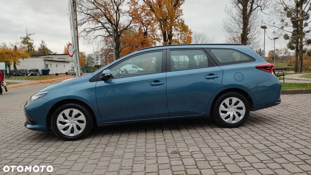 Toyota Auris 1.33 Dual-VVT-i Comfort - 18