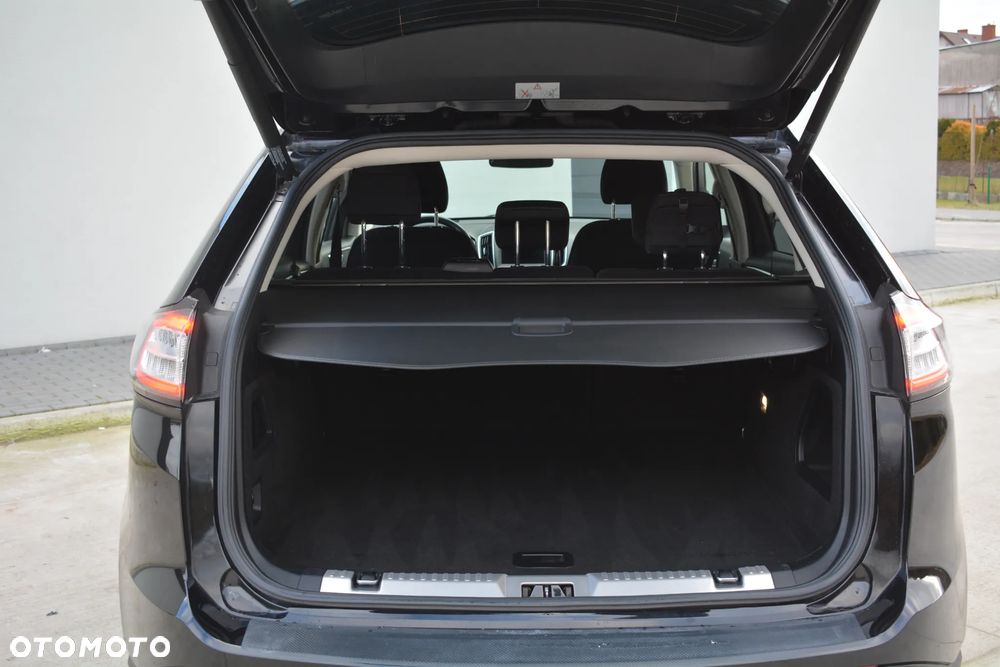 Ford Edge - 22