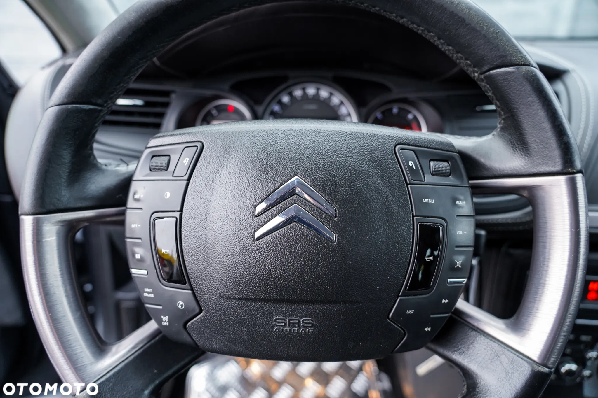 Citroën C5 3.0 HDi V6 Exclusive - 36